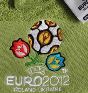 Ręczniki z haftem Euro2012