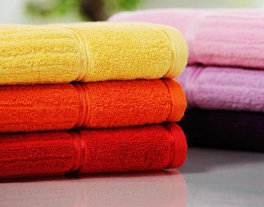 pranie ręczników z octem i sodą